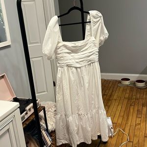 Abercrombie and fitch white maxi dress size L petite